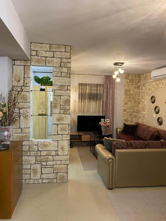 In The Castle Ii- House Ioannina Exterior foto